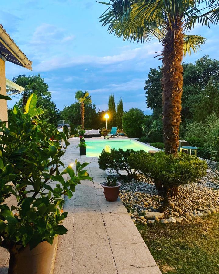 Domaine De La Provencale Bed and Breakfast Saint-Didier-de-la-Tour Buitenkant foto